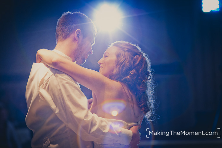 Artistic Findlay Wedding Photographer