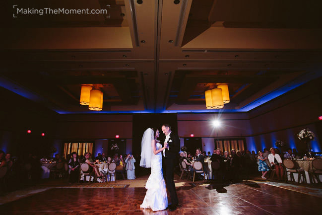 Wedding Reception Photographer at Columbus Hilton Hotel Polaris