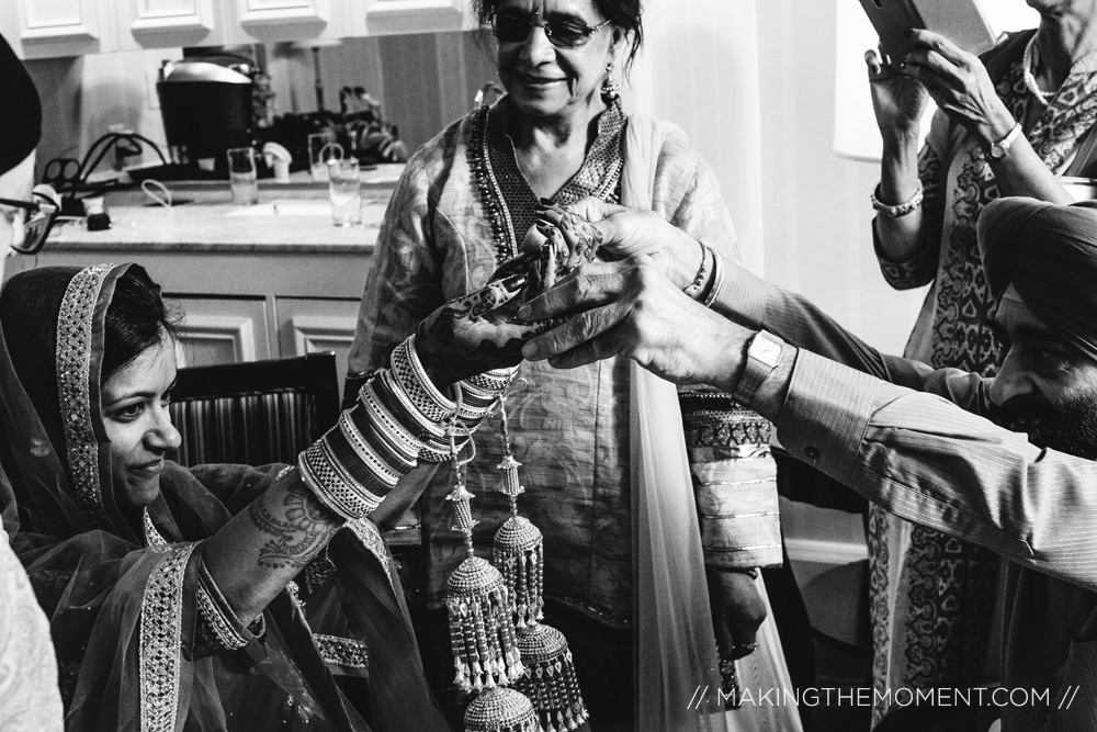 indian wedding bangle ceremony