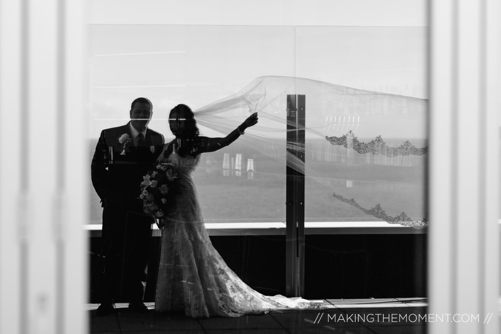 Artistic wedding photographers Cleveland