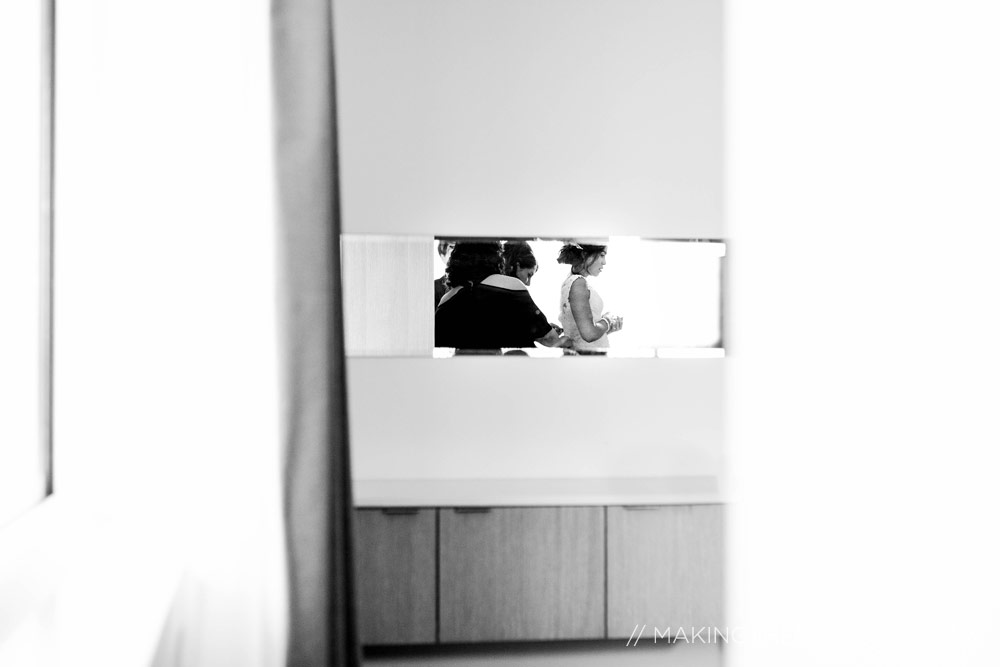candid wedding photographers in cleveland
