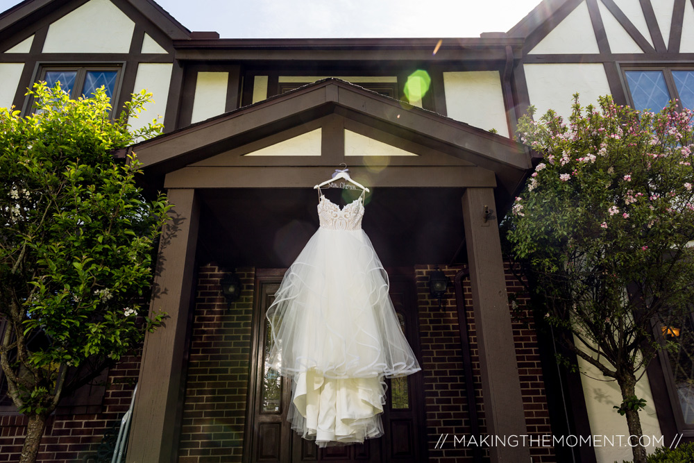 Cleveland Wedding Photographer Dress