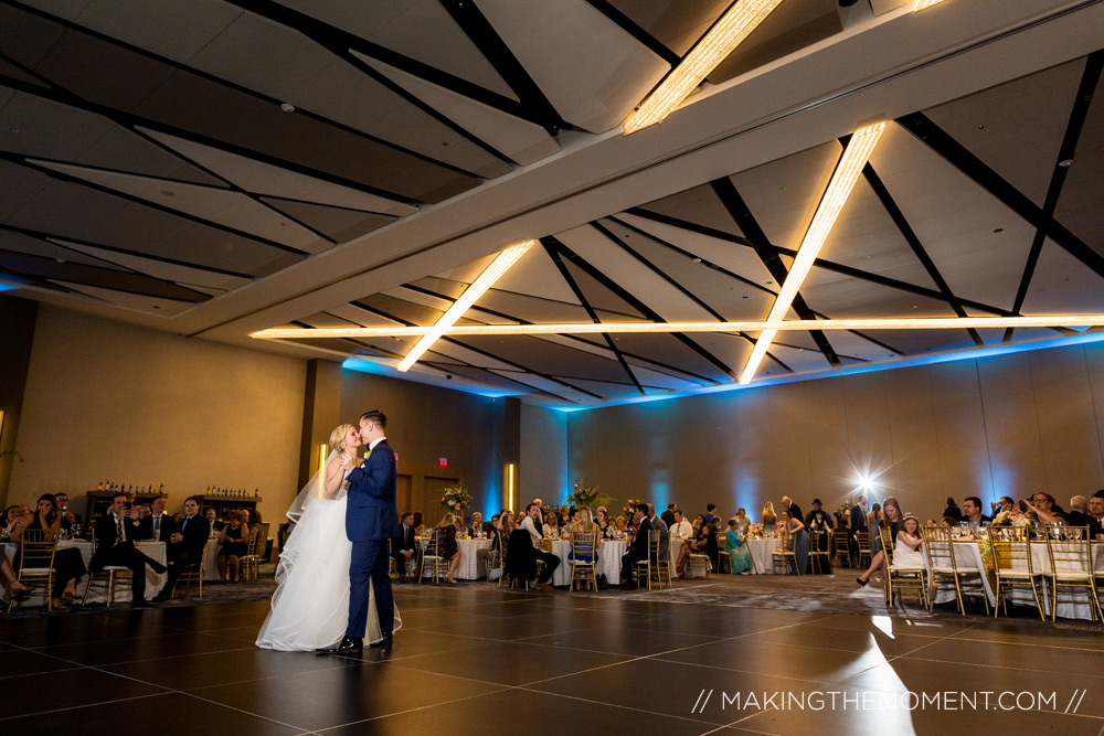 Cleveland Downtown Hilton Wedding Photographer First Dance