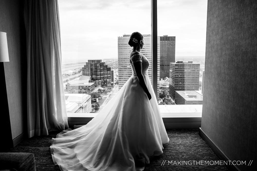 Cleveland Wedding Photographer Dress
