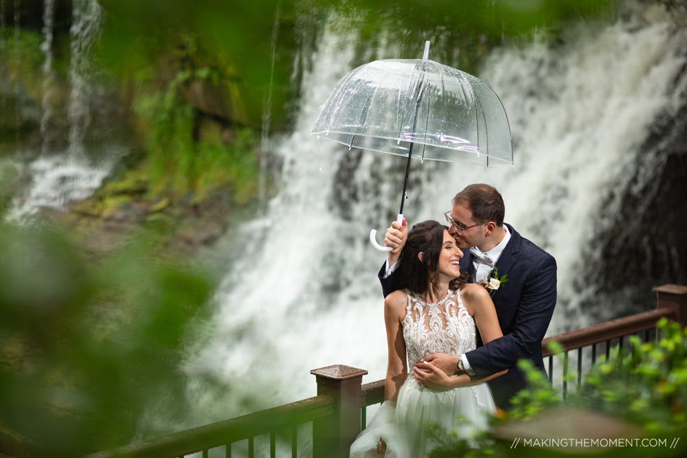 Artistic Bridge Wedding Photographers Cleveland