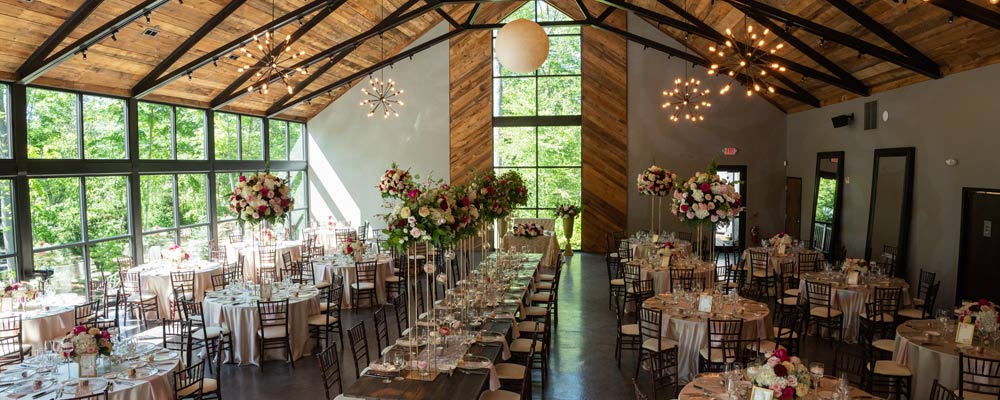 sapphire creek wedding decor