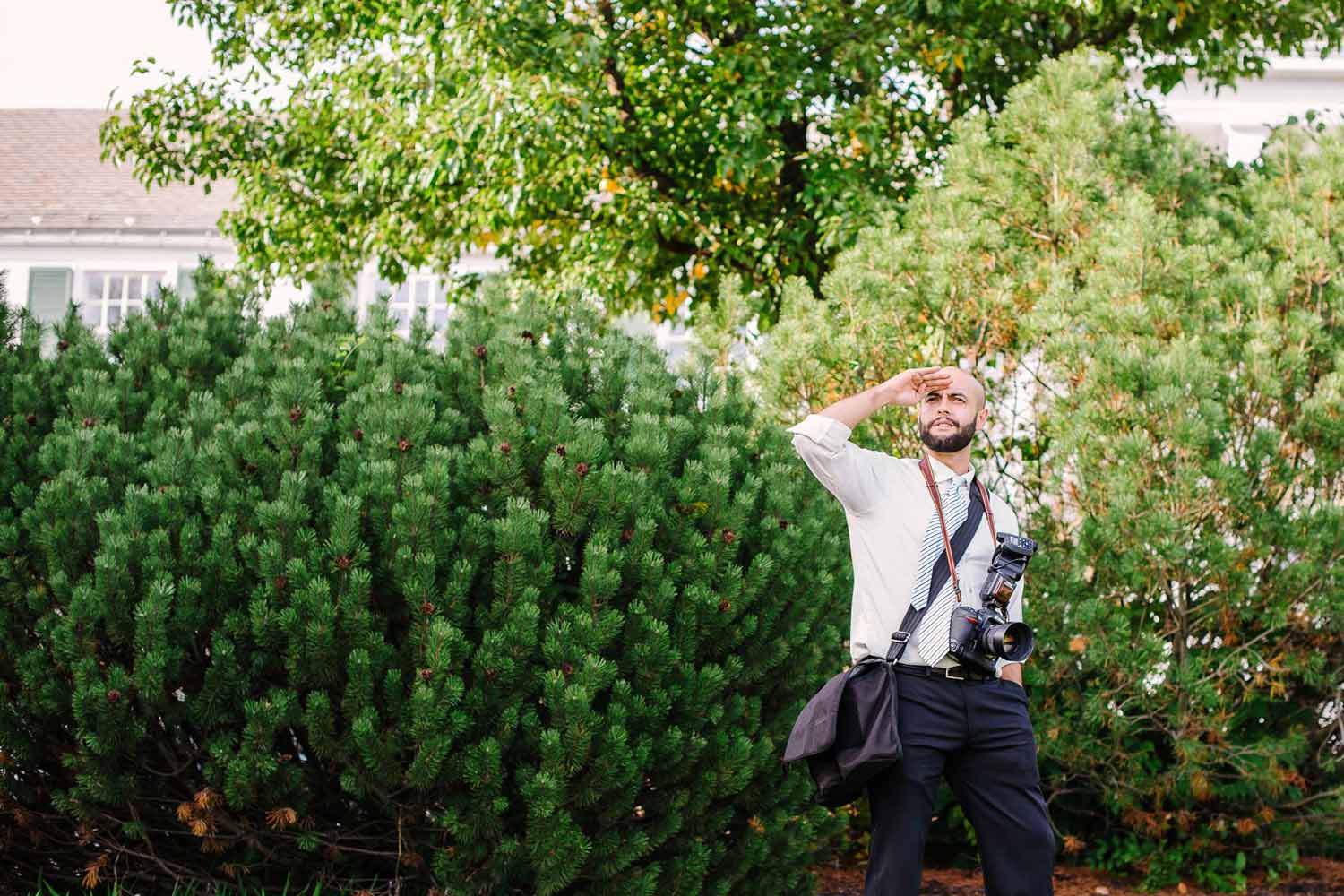 wedding-photographer-cleveland-making-the-moment-photography