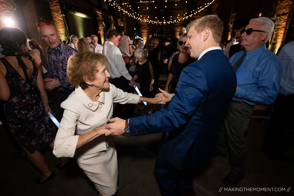 Best Cleveland Wedding Photographer