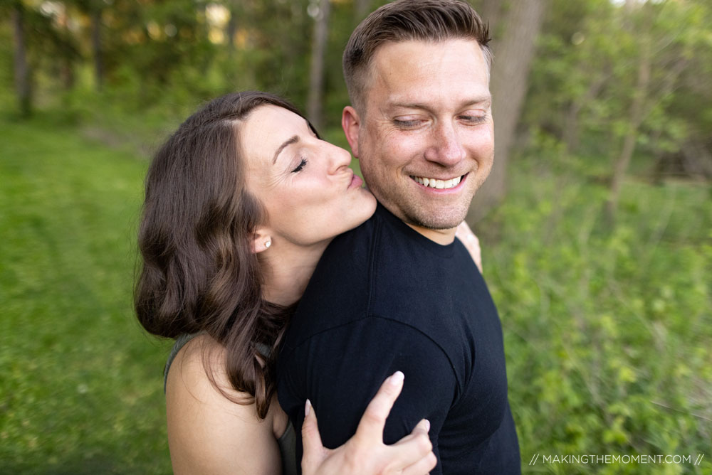 outdoor engagement session photographer cleveland ohio